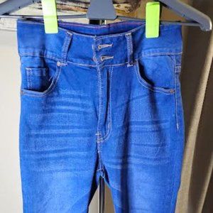 *WORN ONCE* Heart & Lovely Womens Stretch Jeans Size 9 Medium Wash Cotton Blend